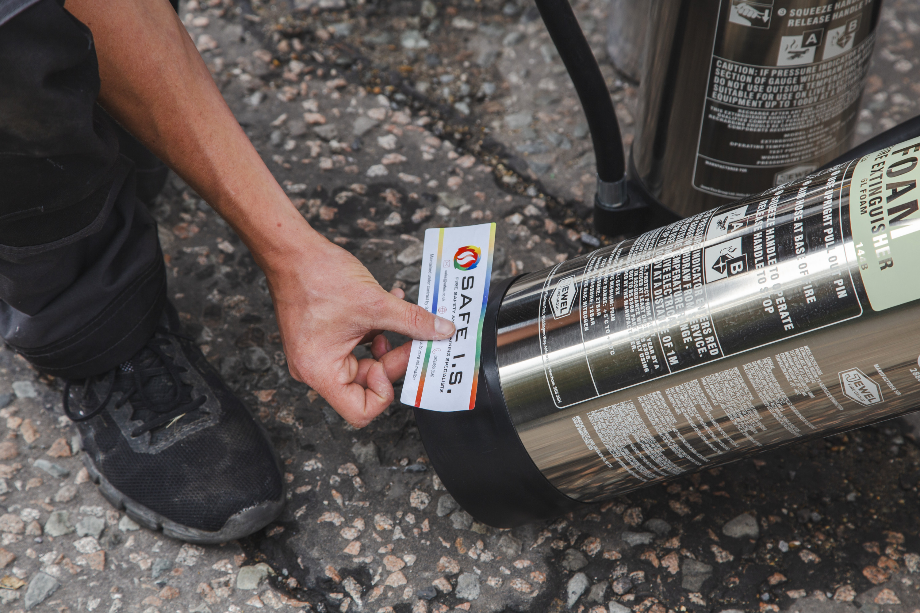Expert Fire Extinguisher Servicing & Maintenance